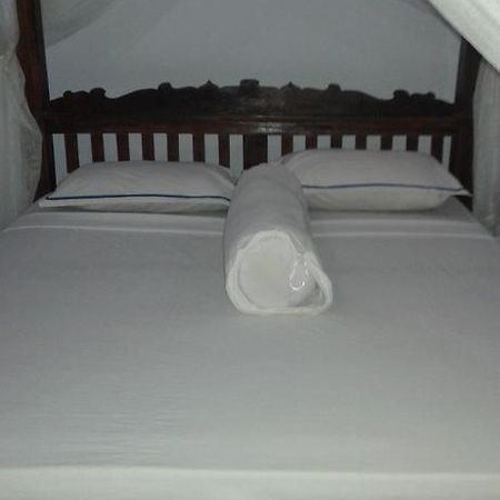 Kadek Homestay Amed Exterior foto